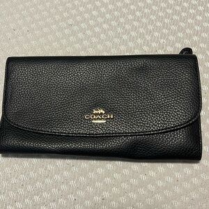 Coach Long Leather wallet